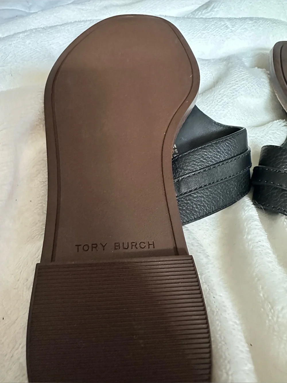 Tory Burch Carson Black Leather Thong Welt Sandals - Size 9